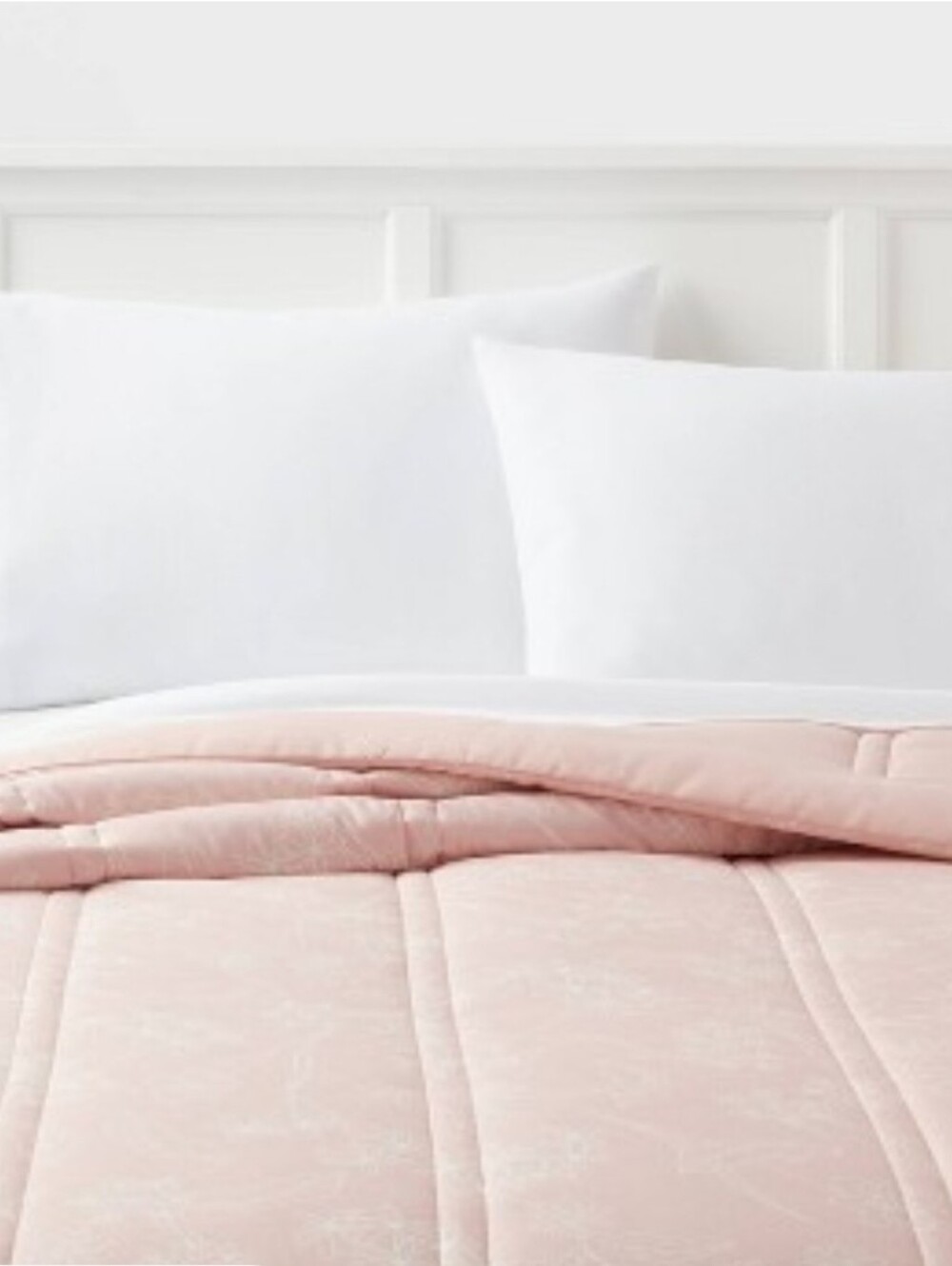 Room Essentials Pink Floral Comforter lofty microfiber
